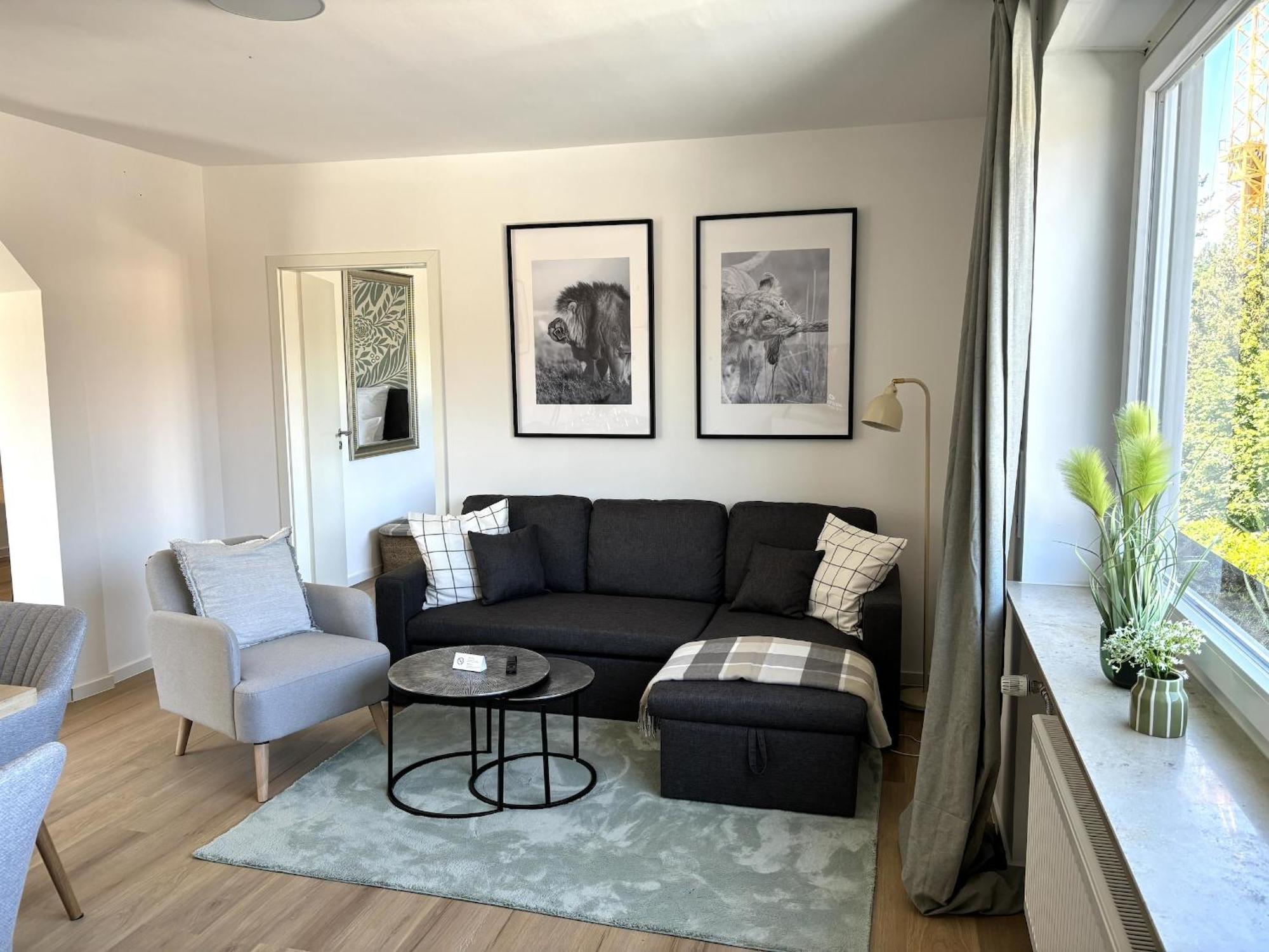 Gesamte Wohnung, Kueche, Parkplatz, Terrasse Bad Bellingen Bagian luar foto